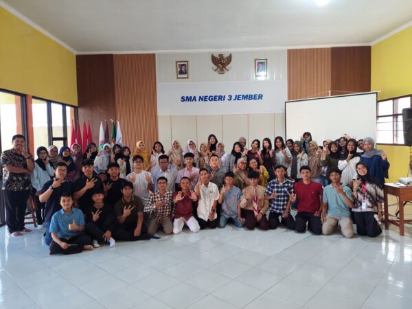 TOEFL Goes to SMAN 3 Jember